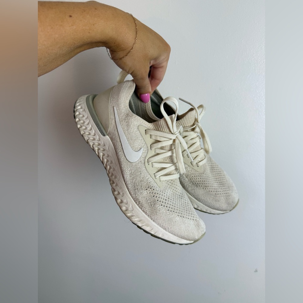 Nike Epic React Women's Cream Running Shoes 7.5